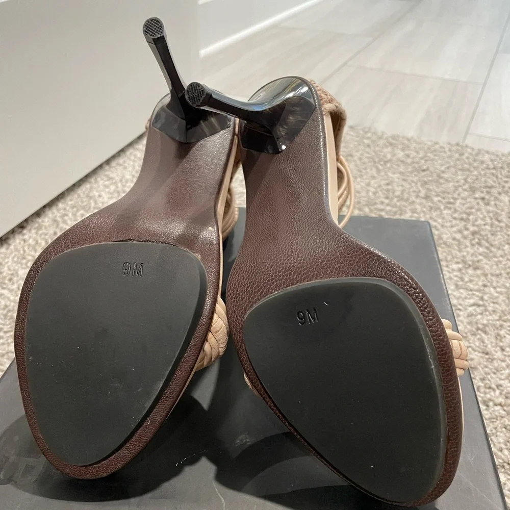 L.A.M.B Kanye Sandals - Picture 2 of 4